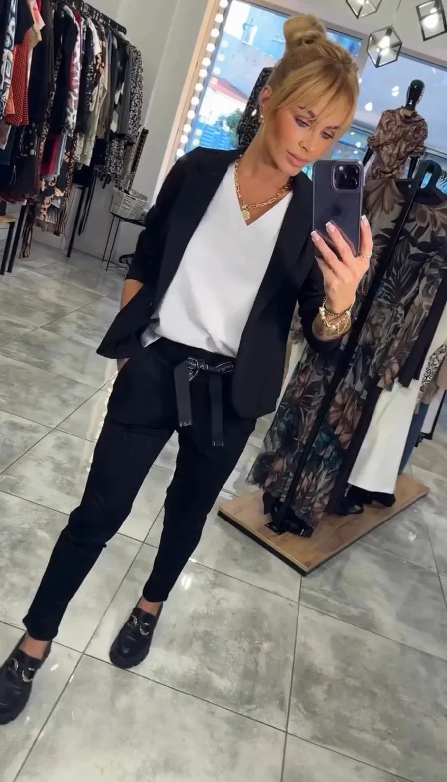 Zaluva™ | Måttsytt Set med Mjuk Blazer och Lätta Joggingbyxor