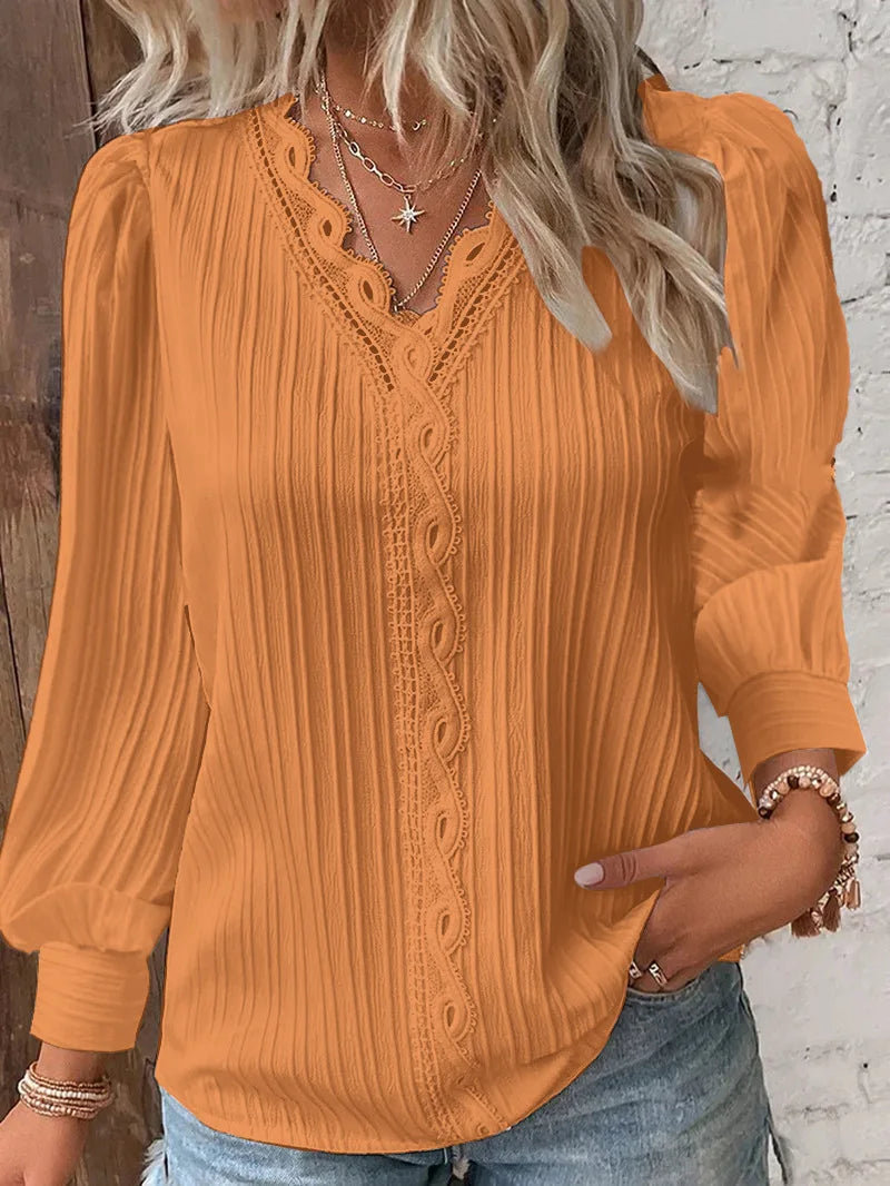 Zaluva™ | Selvie – Blus med spetskant och veck