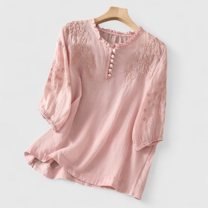 Zaluva™ | Sorelia – Blus i bomullsvoile med broderade axlar