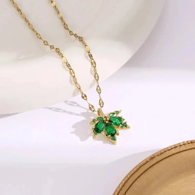 Zaluva | Blad & Snö Halsband