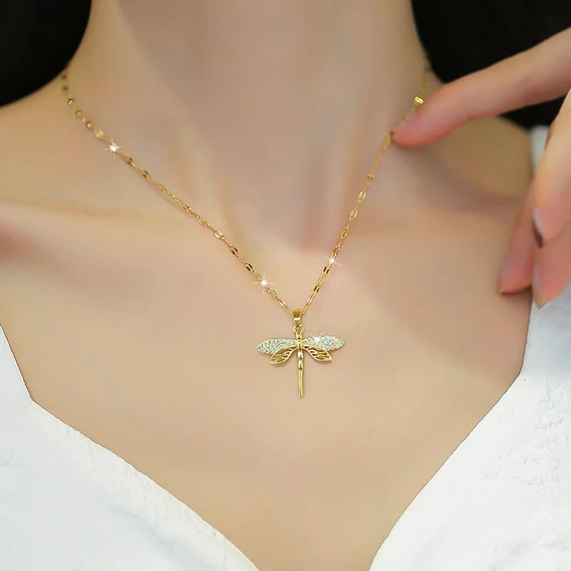 Zaluva | Trollslända Halsband