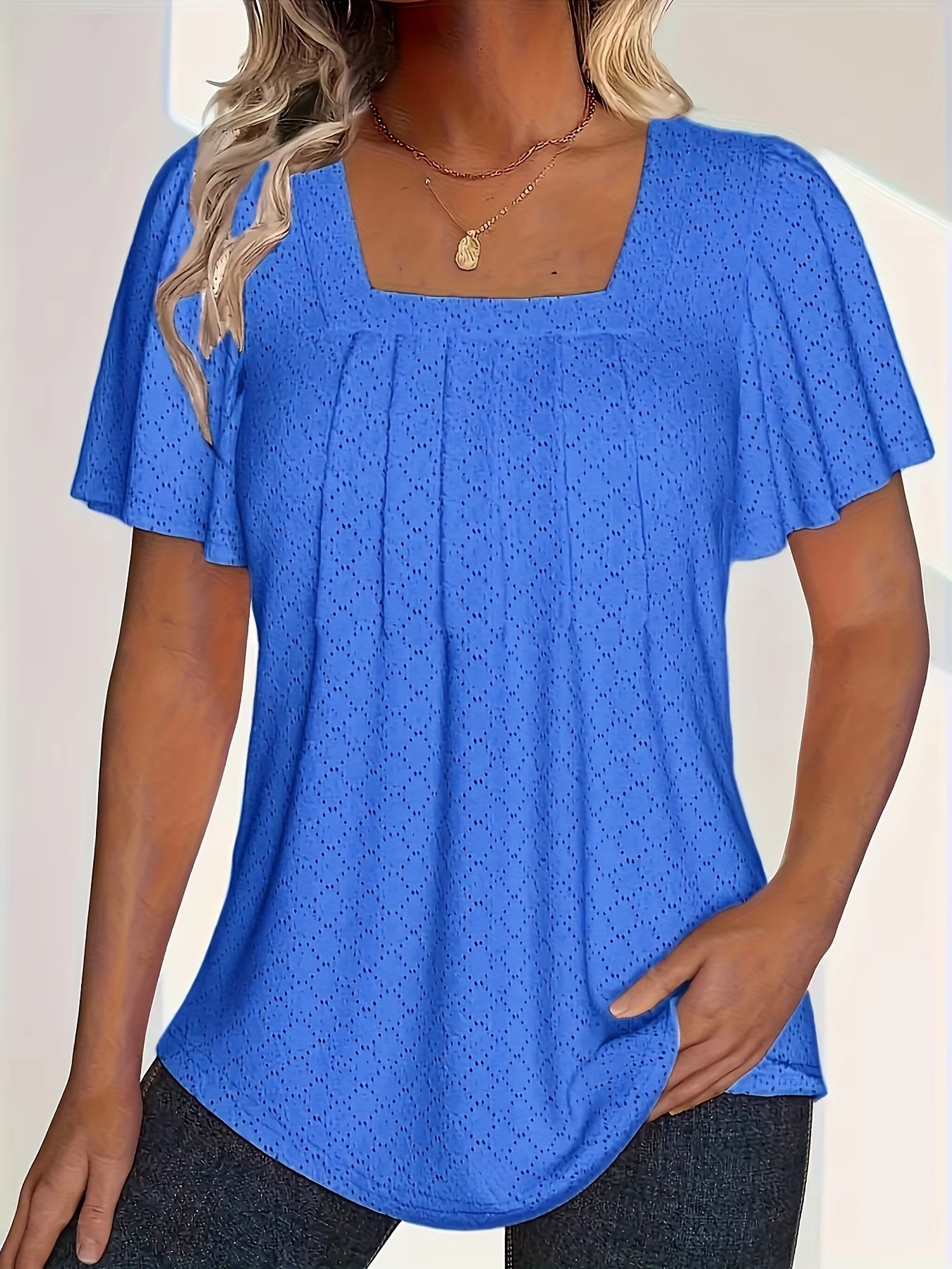 Zaluva™ | Mirelle – Blus med fyrkantig halsringning och textur