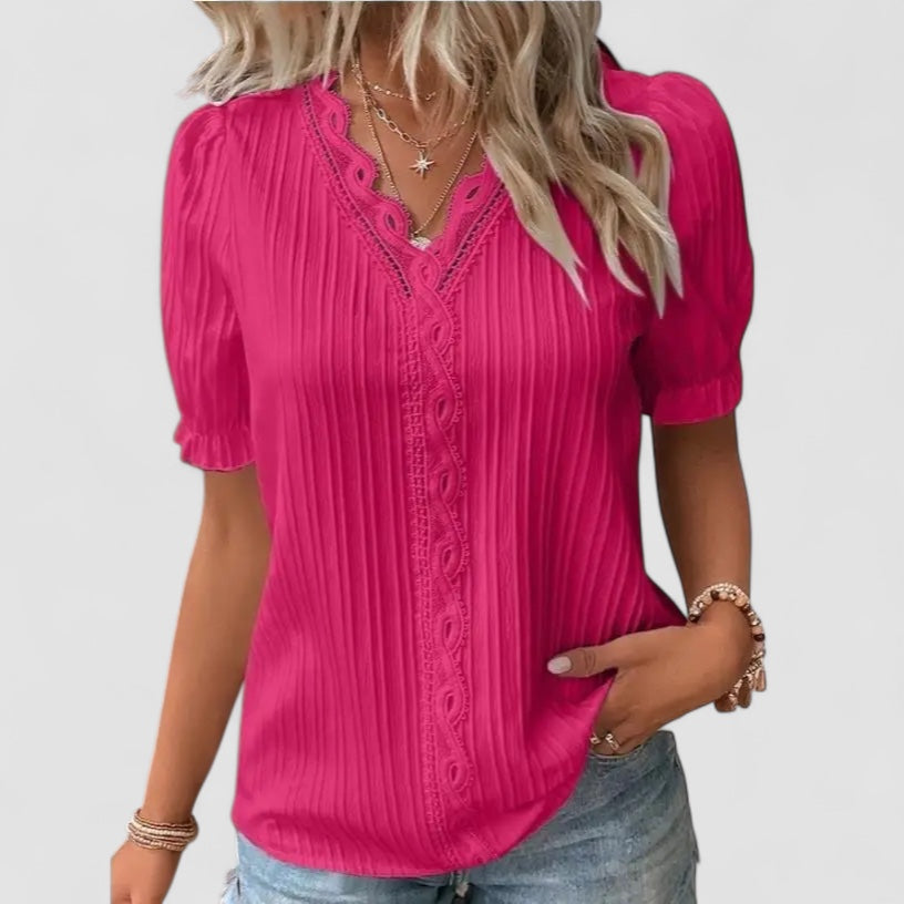 Zaluva™ | Mira – Feminin topp med spetsdetaljer