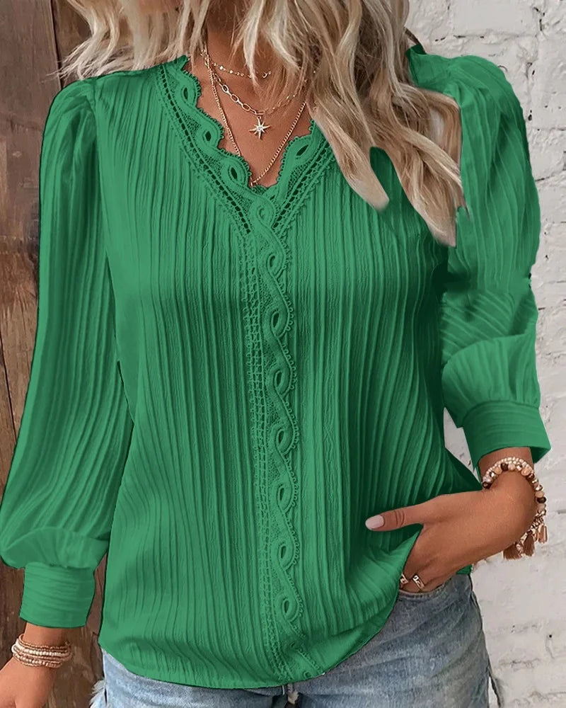 Zaluva™ | Selvie – Blus med spetskant och veck