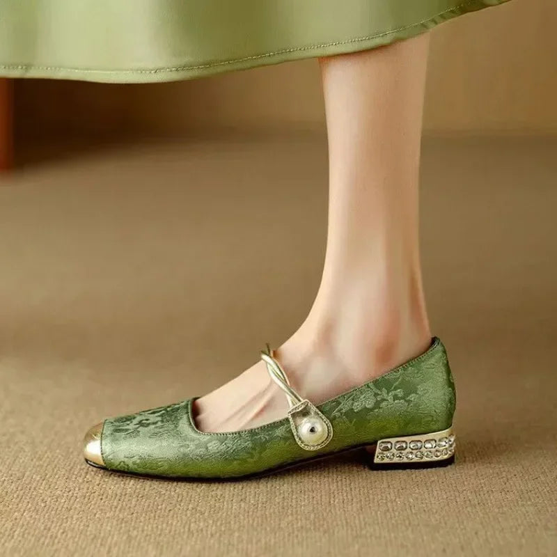 Mary Janes™ | Elegant flats with refined detailing