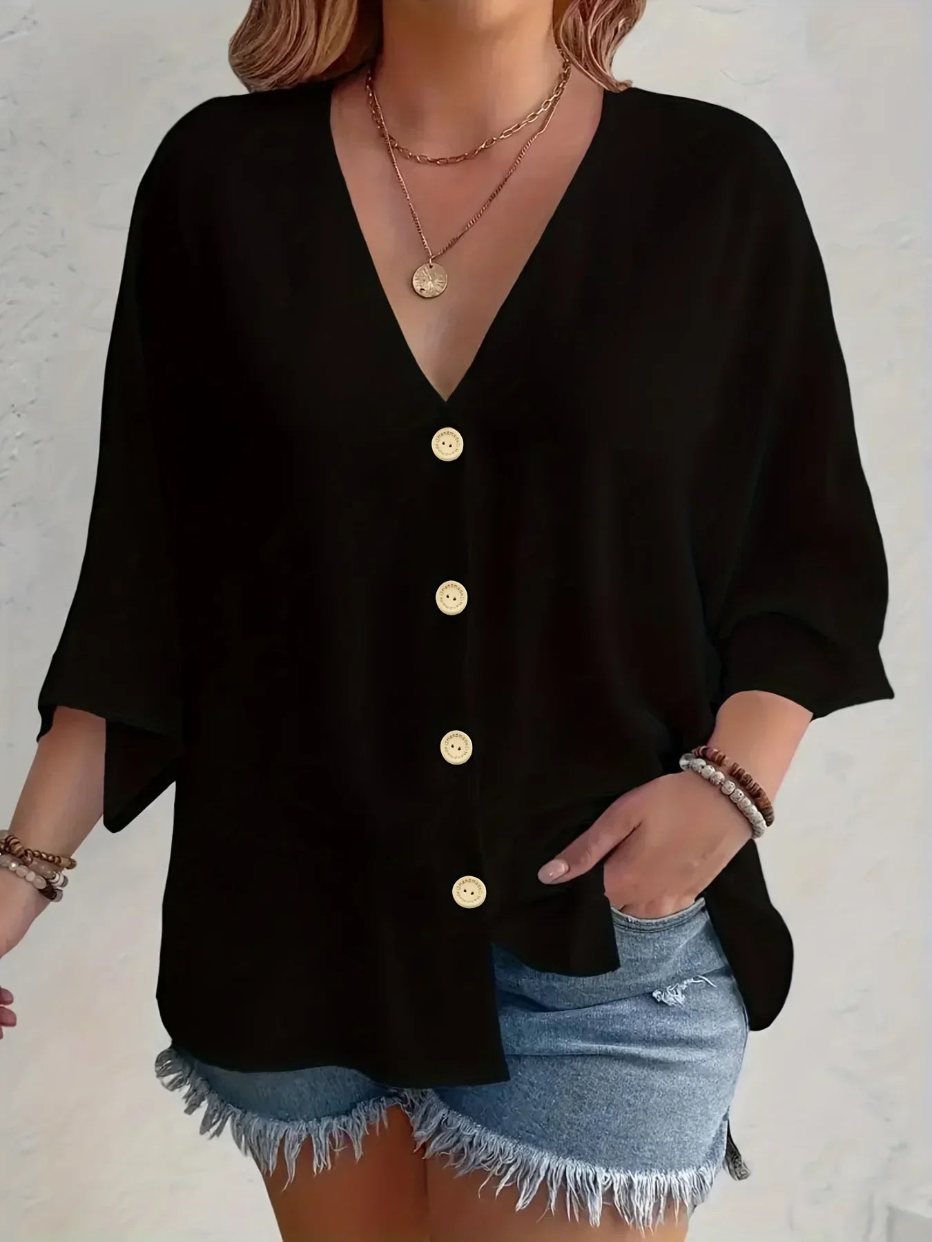 Zaluva™ | Signe – Blus med knäppning och ¾-ärm