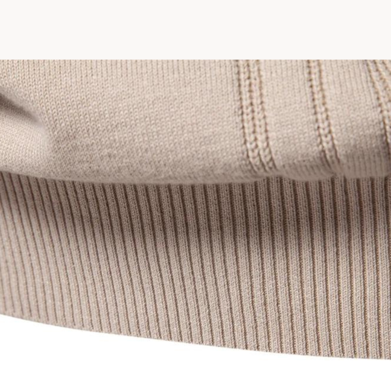 Leo™ | Sweater with Check Design