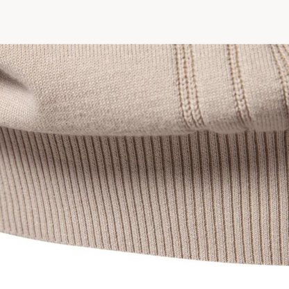 Leo™ | Sweater with Check Design