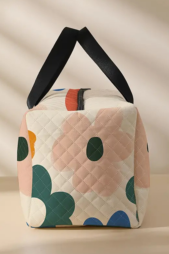 Quiltad blommig duffelväska